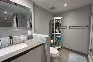 1717 N Bayshore Dr, Miami, FL 33132 - Photo 21