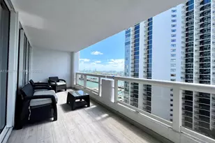 1717 N Bayshore Dr, Miami, FL 33132 - Photo 31