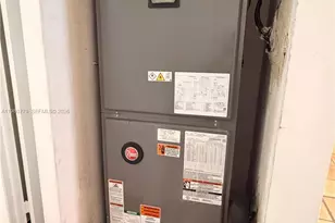 6641 NW 174th Terrace, Hialeah, FL 33015 - Photo 41