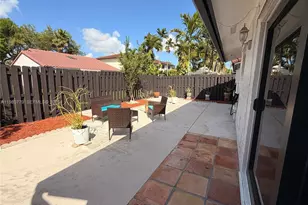 6641 NW 174th Terrace, Hialeah, FL 33015 - Photo 9