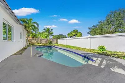 7971 NW 3rd Pl, Margate, FL 33063 - Photo 35