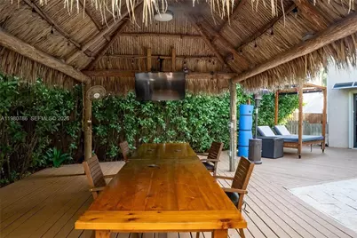 17343 SW 155th Ct, Miami, FL 33187 - Photo 7