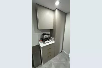 20505 E Country Club Dr #534, Aventura, FL 33180 - Photo 5