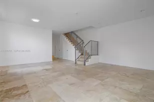 2786 SW 34th Ave, Miami, FL 33133 - Photo 5