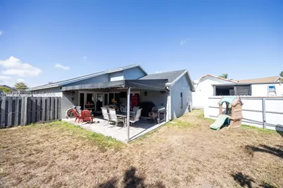 15260 SW 57th St, Miami, FL 33193 - Photo 17