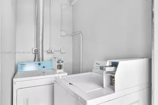 1229 Miami Rd, Fort Lauderdale, FL 33316 - Photo 27