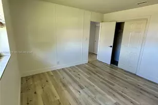 841 SW 74th Terrace, North Lauderdale, FL 33068 - Photo 11