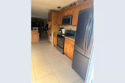 9721 SW 213th Ter, Cutler Bay, FL 33189 - Photo 11