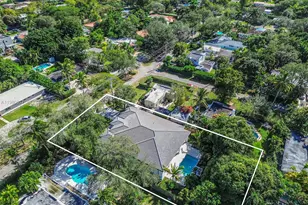 11412 NE 8th Ave, Biscayne Park, FL 33161 - Photo 61