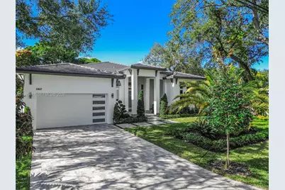 11412 NE 8th Ave, Biscayne Park, FL 33161 - Photo 3