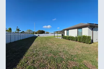 30602 SW 193rd Ct, Homestead, FL 33030 - Photo 3
