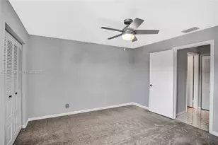 7681 Tahiti Ln, Lake Worth, FL 33467 - Photo 11