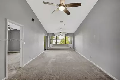 7681 Tahiti Ln #205, Lake Worth, FL 33467 - Photo 19