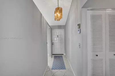 7681 Tahiti Ln #205, Lake Worth, FL 33467 - Photo 5