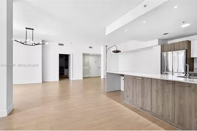 701 Brickell Key Blvd #LPH-06, Miami, FL 33131 - Photo 3