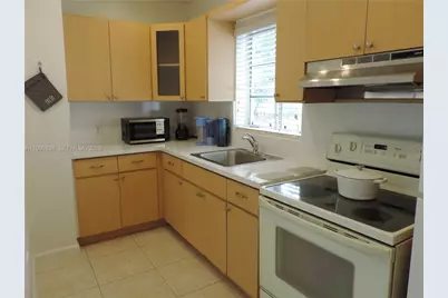 3134 SW 25th Ter #front, Miami, FL 33133 - Photo 19