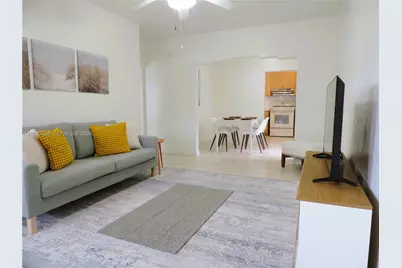 3134 SW 25th Ter #front, Miami, FL 33133 - Photo 3