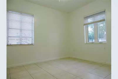 3134 SW 25th Ter #front, Miami, FL 33133 - Photo 11