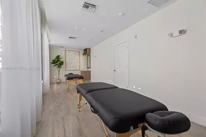 4 N Federal Hwy #520, Dania Beach, FL 33004 - Photo 17