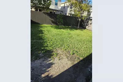 600 NE 4th Ter, Florida City, FL 33034 - Photo 7