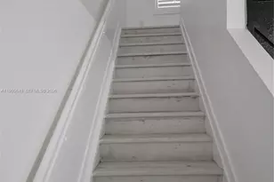 600 NE 4th Ter, Florida City, FL 33034 - Photo 9