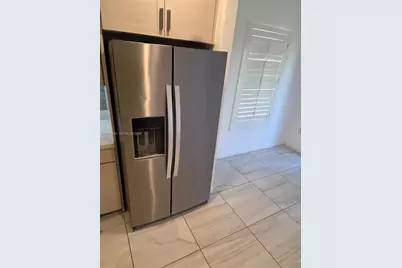 600 NE 4th Ter, Florida City, FL 33034 - Photo 5