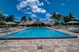 20000 E Country Club Dr, Aventura, FL 33180 - Photo 43