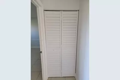 3441 NW 44th St #106, Oakland Park, FL 33309 - Photo 15