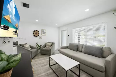 1448 NE 25th Ct, Pompano Beach, FL 33064 - Photo 3