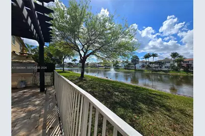 8402 NW 114th Path #8402, Doral, FL 33178 - Photo 25