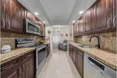 1600 SW 127th Way #102C, Pembroke Pines, FL 33027 - Photo 23