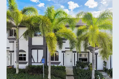 2221 SE 26th Ln #2221, Homestead, FL 33035 - Photo 1