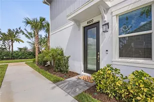 4820 N Longwood Lake Square, Westlake, FL 33470 - Photo 3