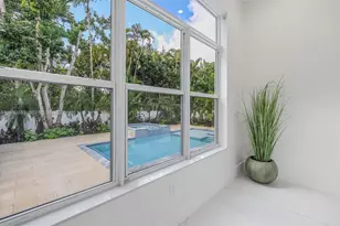 11780 NE 8th Ave, Biscayne Park, FL 33161 - Photo 35