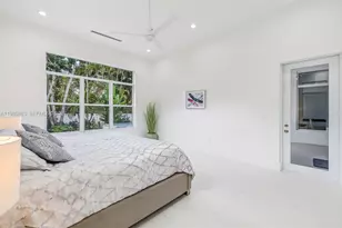 11780 NE 8th Ave, Biscayne Park, FL 33161 - Photo 33