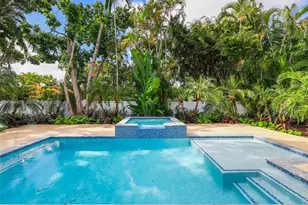 11780 NE 8th Ave, Biscayne Park, FL 33161 - Photo 13