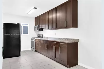 1281 W 29th St #6, Hialeah, FL 33012 - Photo 21