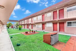 1281 W 29th St, Hialeah, FL 33012 - Photo 23