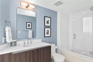 665 NE 25th St, Miami, FL 33137 - Photo 23