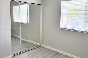 8263 SW 27th St, Miramar, FL 33025 - Photo 9