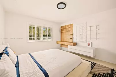 865 W 47th St, Miami Beach, FL 33140 - Photo 17