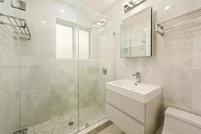 865 W 47th St, Miami Beach, FL 33140 - Photo 21