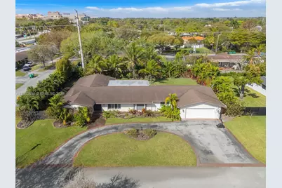 8700 SW 83rd Ct, Miami, FL 33143 - Photo 3