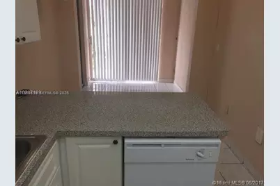 17890 W Dixie Hwy #106, North Miami Beach, FL 33160 - Photo 9