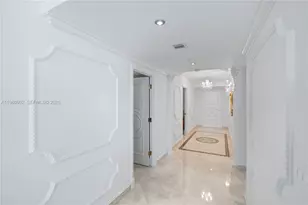 1800 S Ocean Dr, Hallandale Beach, FL 33009 - Photo 11