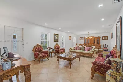 8241 SW 146th St, Palmetto Bay, FL 33158 - Photo 3