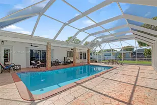 8241 SW 146th St, Palmetto Bay, FL 33158 - Photo 23