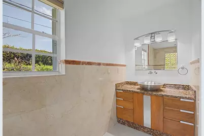 8241 SW 146th St, Palmetto Bay, FL 33158 - Photo 13