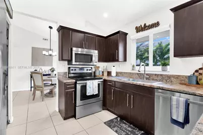 9770 SW 216th Ter, Cutler Bay, FL 33190 - Photo 15