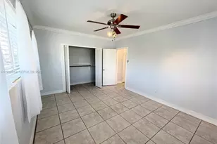 350 75th St, Miami Beach, FL 33141 - Photo 9